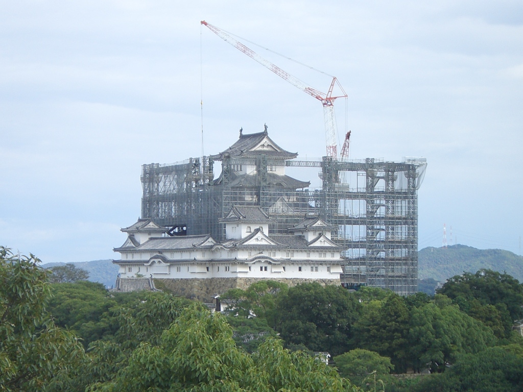 平成の大修理後の白い姫路城